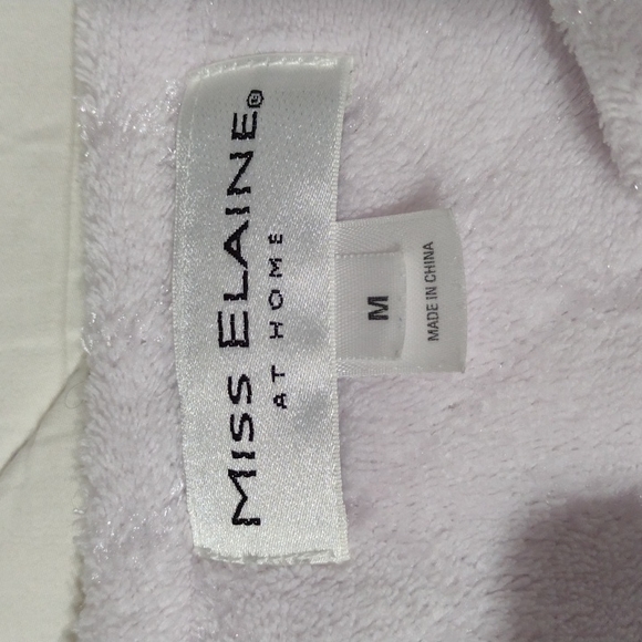 Pretty Miss Elaine palest lavender gown/robe, sz Med - Picture 7 of 13